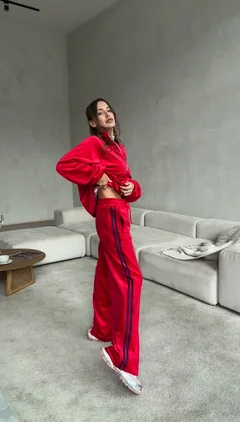 Костюм RED